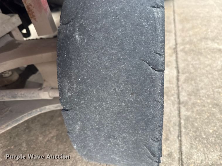 image for item EE3420 Nissan BGF03H45V forklift