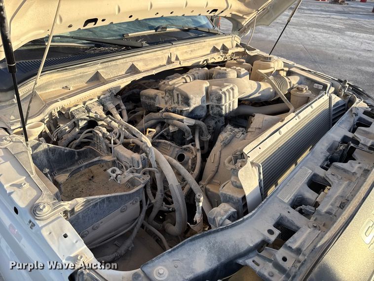 image for item EE3426 2016 Ford F350 flatbed pickup truck