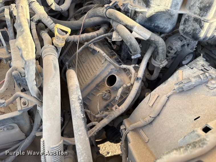 image for item EE3426 2016 Ford F350 flatbed pickup truck