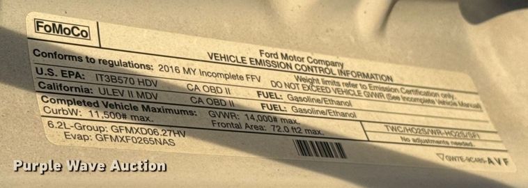 image for item EE3426 2016 Ford F350 flatbed pickup truck