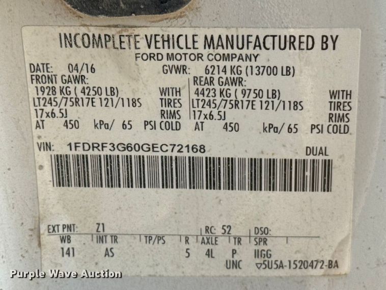 image for item EE3426 2016 Ford F350 flatbed pickup truck