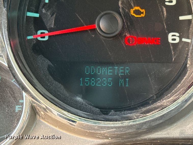 image for item EE3428 2010 Chevrolet Silverado 2500HD pickup truck