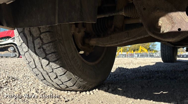 image for item EE4437 2007 GMC Sierra 1500 Ext. Cab pickup truck