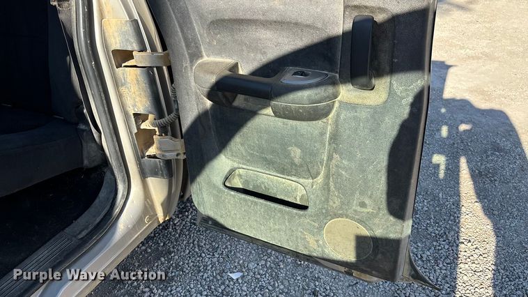 image for item EE4437 2007 GMC Sierra 1500 Ext. Cab pickup truck