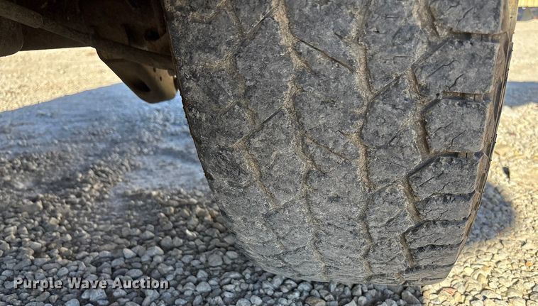 image for item EE4437 2007 GMC Sierra 1500 Ext. Cab pickup truck