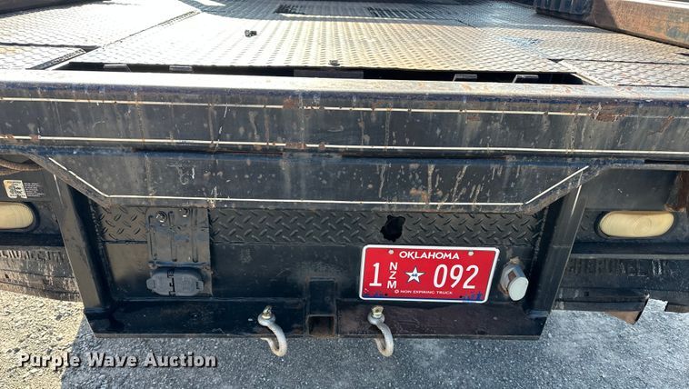 image for item EE4448 2017 Ford F250 Super Duty SuperCab bale bed pickup truck