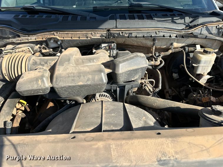 image for item EE4448 2017 Ford F250 Super Duty SuperCab bale bed pickup truck