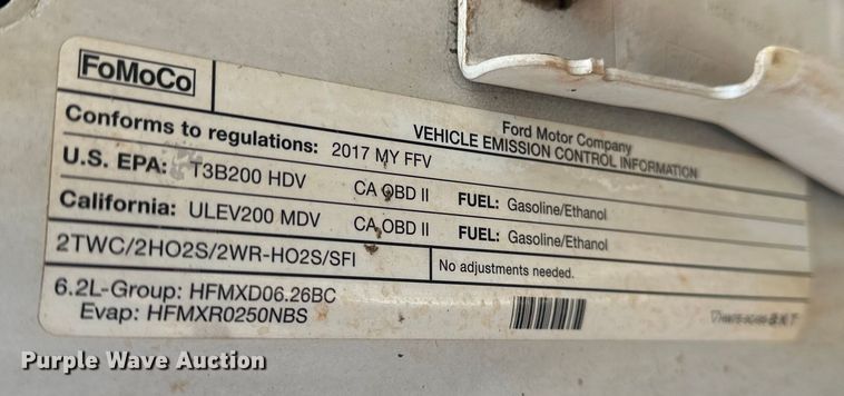 image for item EE4448 2017 Ford F250 Super Duty SuperCab bale bed pickup truck