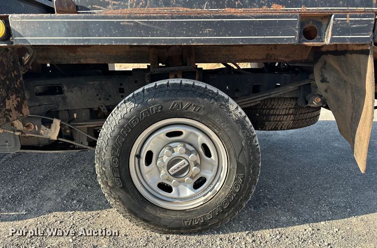 image for item EE4448 2017 Ford F250 Super Duty SuperCab bale bed pickup truck