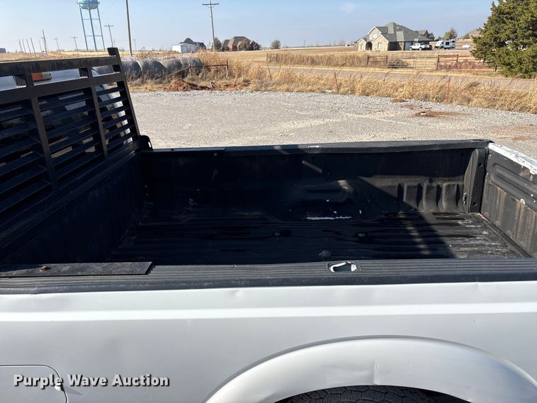 image for item EE4450 2015 Ford F250 Super Duty SuperCab pickup truck