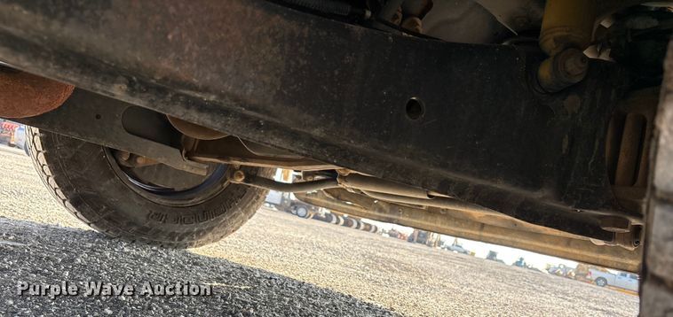 image for item EE4450 2015 Ford F250 Super Duty SuperCab pickup truck