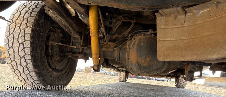 image for item EE4450 2015 Ford F250 Super Duty SuperCab pickup truck