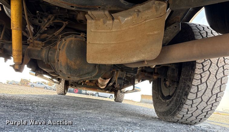 image for item EE4450 2015 Ford F250 Super Duty SuperCab pickup truck