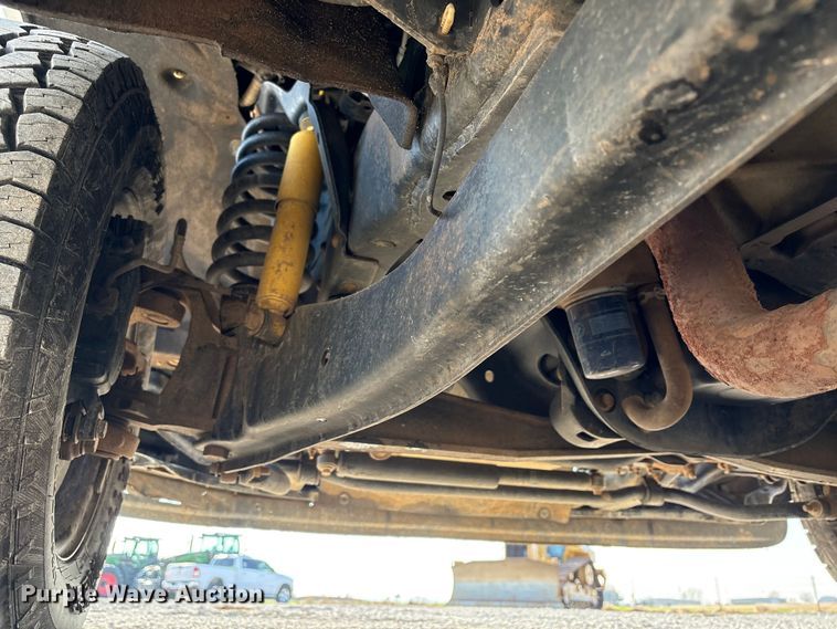 image for item EE4450 2015 Ford F250 Super Duty SuperCab pickup truck