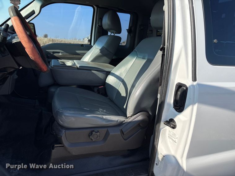 image for item EE4450 2015 Ford F250 Super Duty SuperCab pickup truck