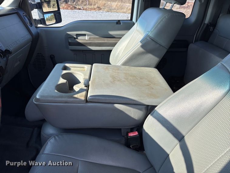 image for item EE4450 2015 Ford F250 Super Duty SuperCab pickup truck