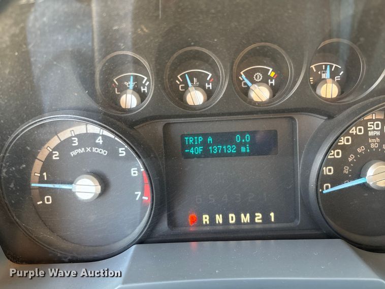 image for item EE4450 2015 Ford F250 Super Duty SuperCab pickup truck