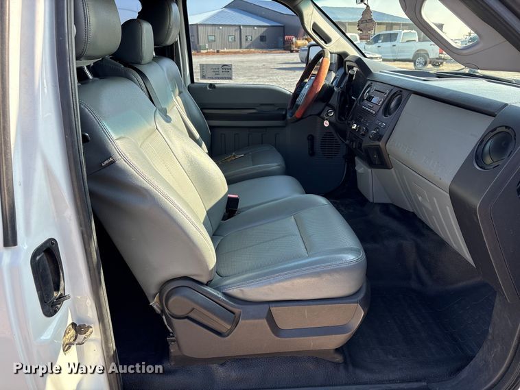 image for item EE4450 2015 Ford F250 Super Duty SuperCab pickup truck