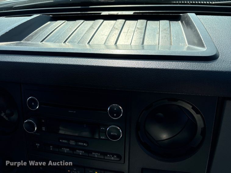 image for item EE4450 2015 Ford F250 Super Duty SuperCab pickup truck