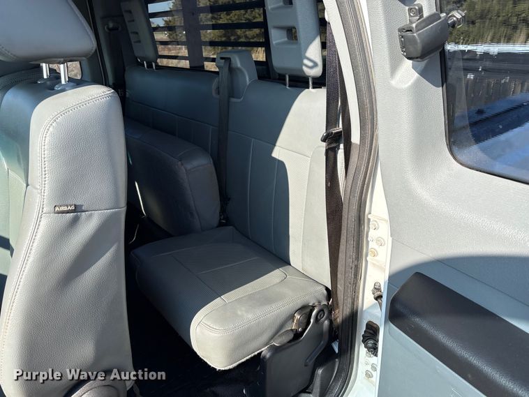 image for item EE4450 2015 Ford F250 Super Duty SuperCab pickup truck