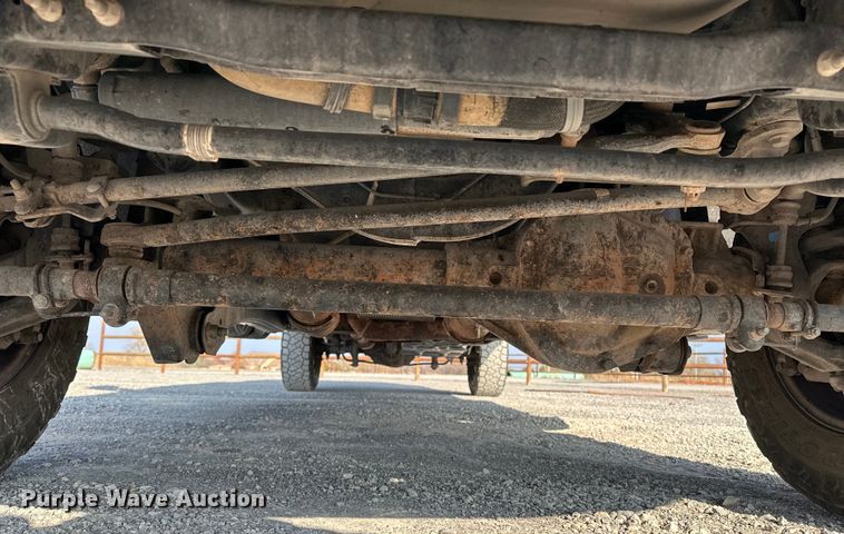 image for item EE4451 2022 Ford F250 Crew Cab pickup truck