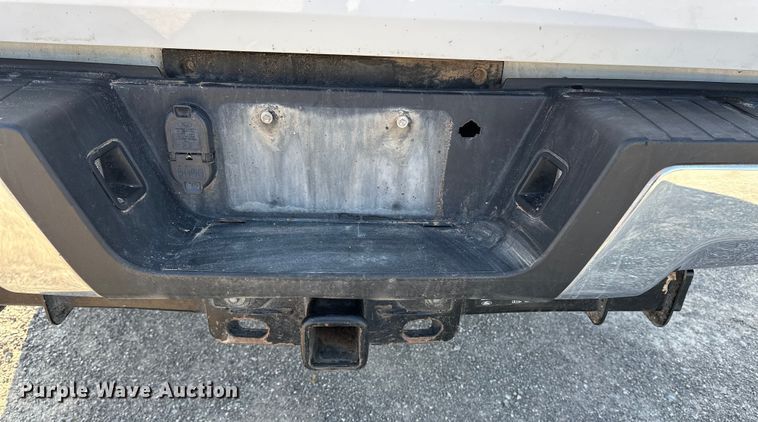 image for item EE4451 2022 Ford F250 Crew Cab pickup truck