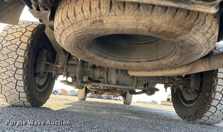 image for item EE4451 2022 Ford F250 Crew Cab pickup truck