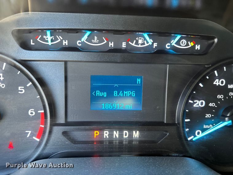 image for item EE4451 2022 Ford F250 Crew Cab pickup truck