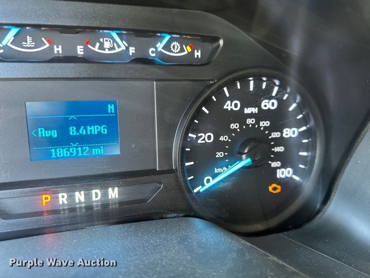 image for item EE4451 2022 Ford F250 Crew Cab pickup truck