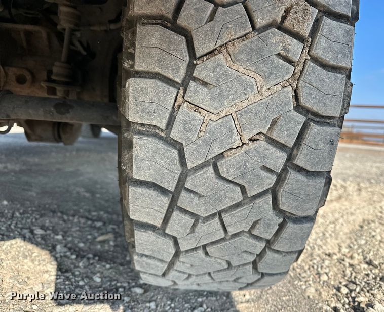 image for item EE4451 2022 Ford F250 Crew Cab pickup truck