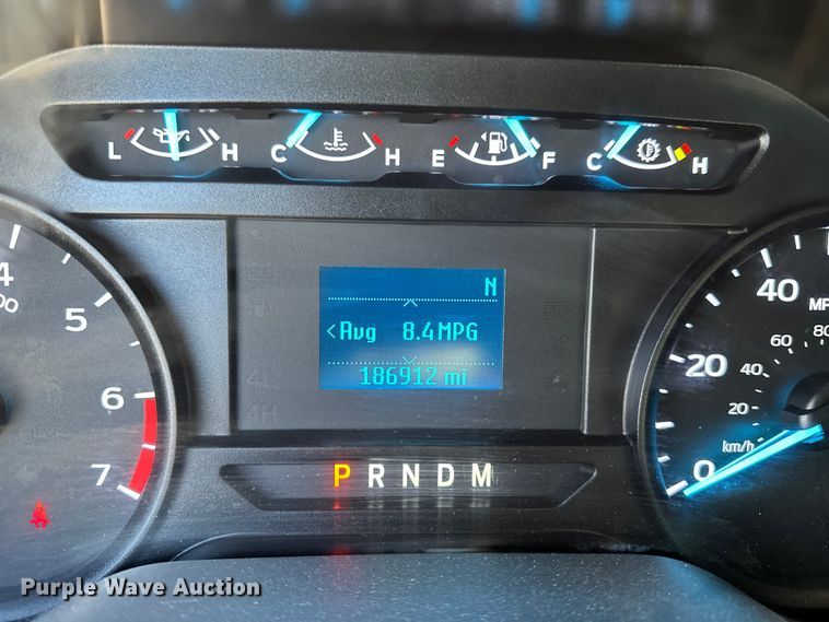 image for item EE4451 2022 Ford F250 Crew Cab pickup truck