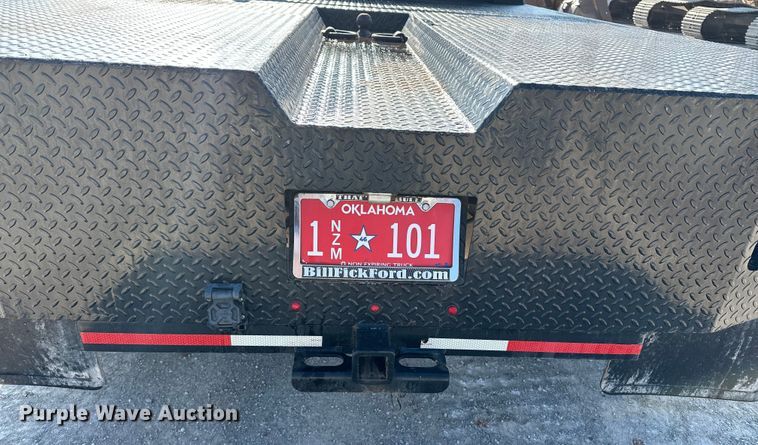 image for item EE4452 2017 Ford F550 SuperCab flatbed truck