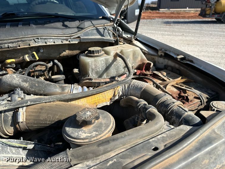 image for item EE4452 2017 Ford F550 SuperCab flatbed truck