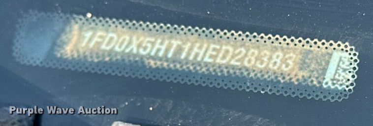 image for item EE4452 2017 Ford F550 SuperCab flatbed truck