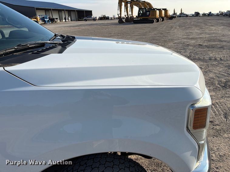 image for item EE4466 2022 Ford F250 Super Duty pickup truck