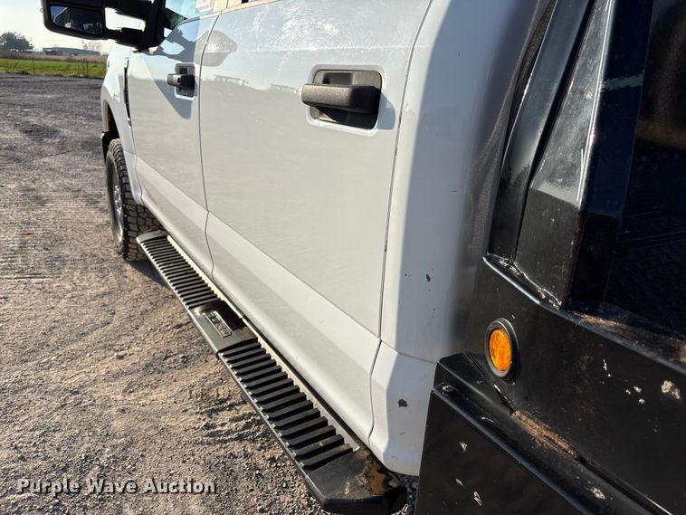 image for item EE4466 2022 Ford F250 Super Duty pickup truck