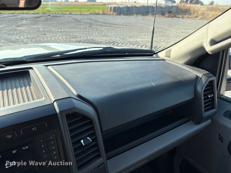 image for item EE4466 2022 Ford F250 Super Duty pickup truck