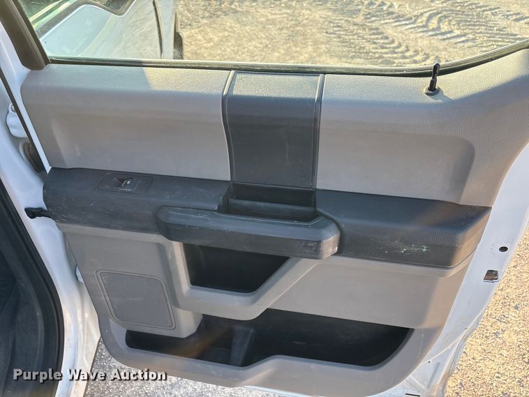 image for item EE4466 2022 Ford F250 Super Duty pickup truck