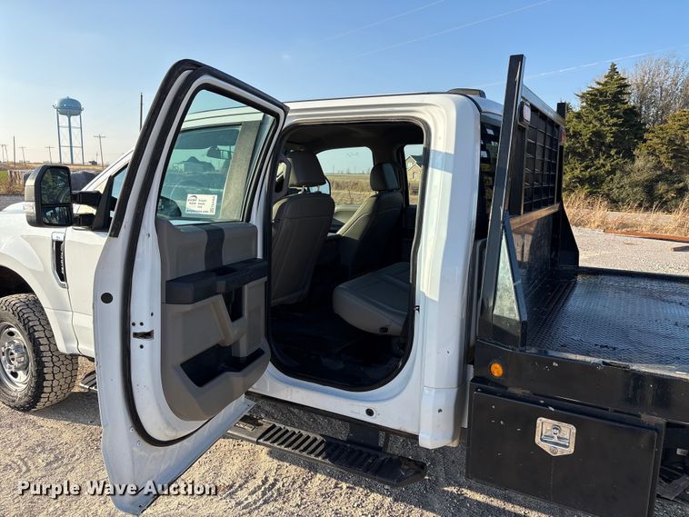 image for item EE4466 2022 Ford F250 Super Duty pickup truck