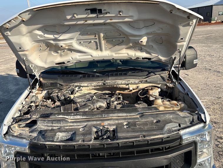 image for item EE4466 2022 Ford F250 Super Duty pickup truck