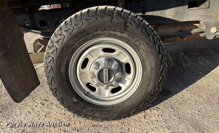 image for item EE4466 2022 Ford F250 Super Duty pickup truck