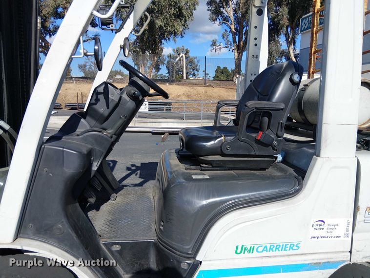 image for item EE4987 2016 UniCarriers PF50 forklift