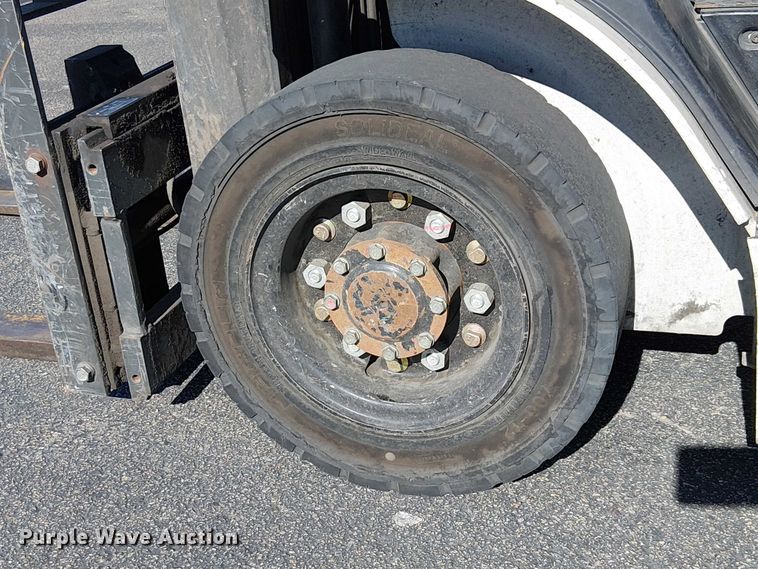 image for item EE4987 2016 UniCarriers PF50 forklift