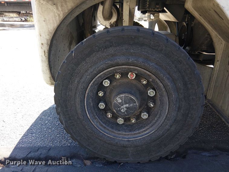 image for item EE4987 2016 UniCarriers PF50 forklift