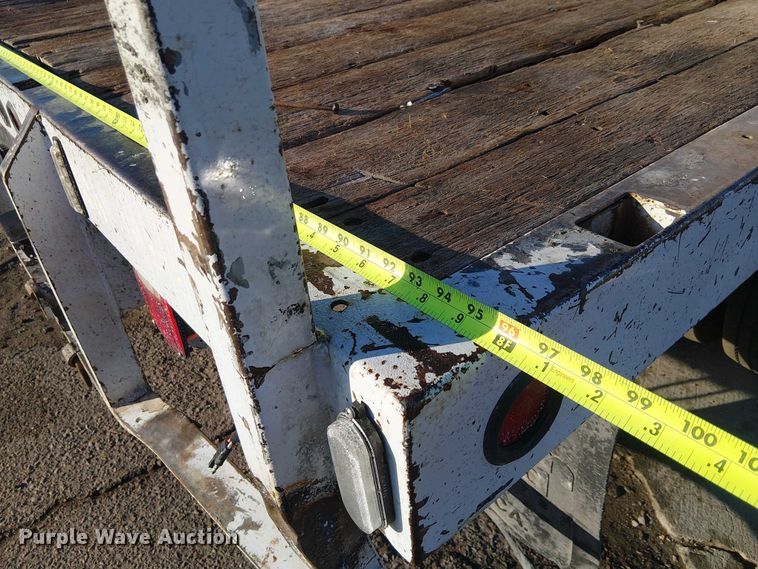 image for item EE4991 2021 Ford F450 flatbed truck