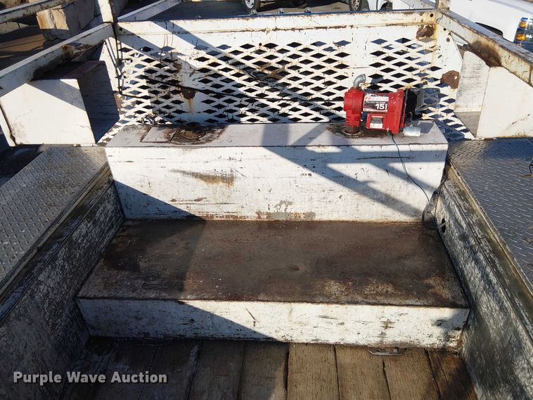 image for item EE4991 2021 Ford F450 flatbed truck