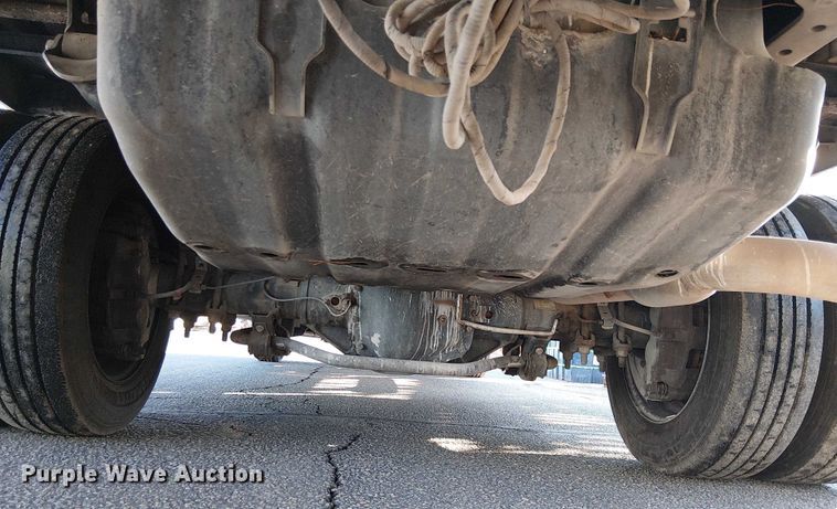 image for item EE4991 2021 Ford F450 flatbed truck