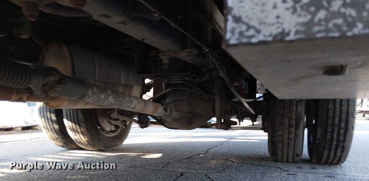 image for item EE4991 2021 Ford F450 flatbed truck