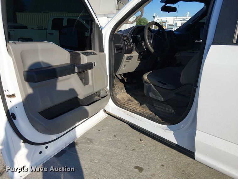 image for item EE4992 2019 Ford F150 SuperCrew pickup truck