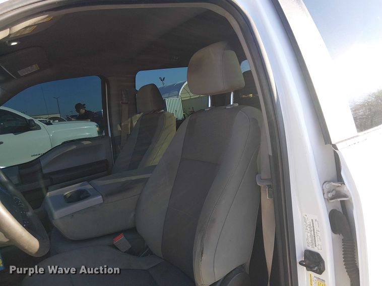 image for item EE4992 2019 Ford F150 SuperCrew pickup truck